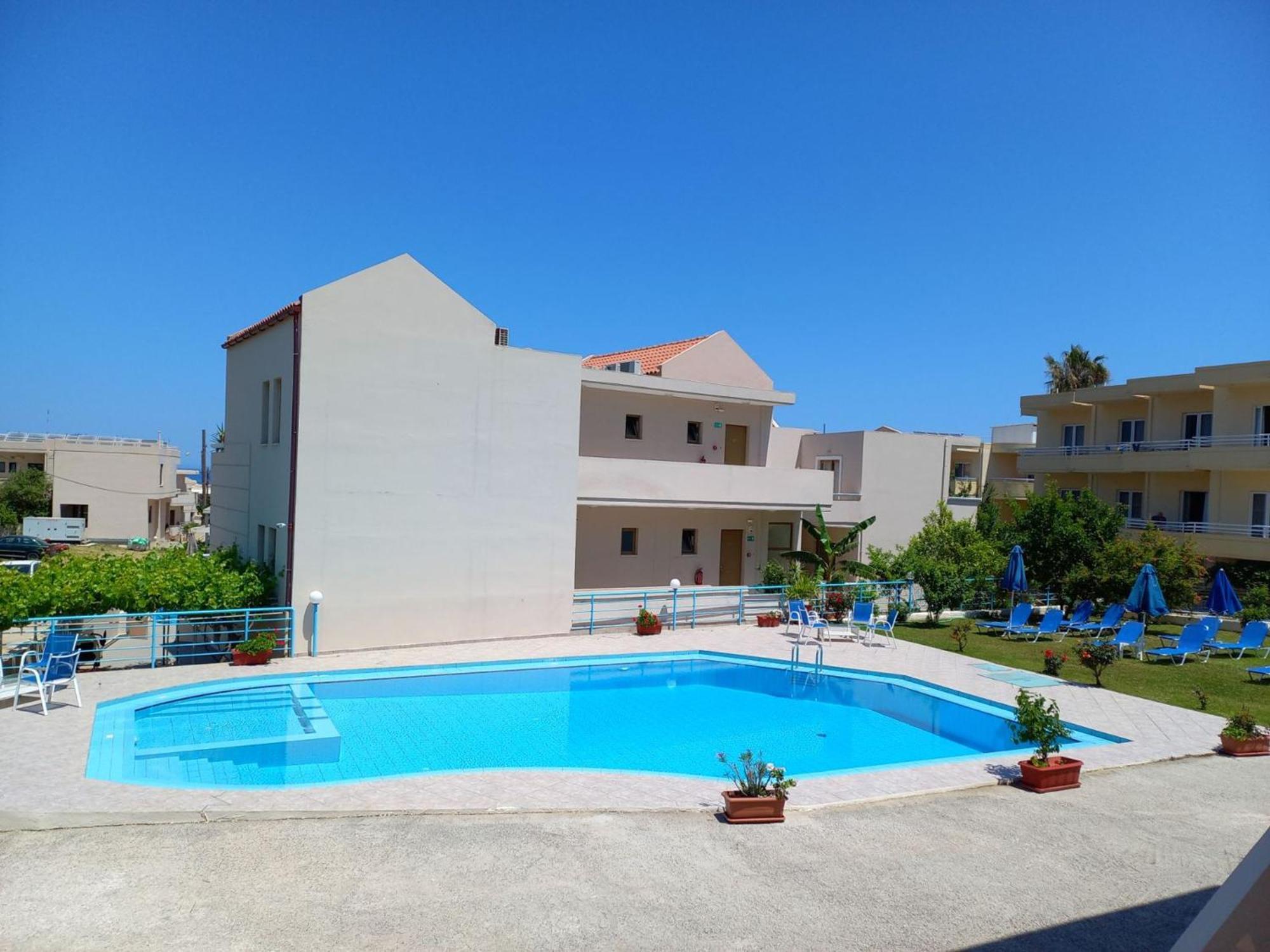 Litinas Apartments With Pool Agia Marina Exteriör bild